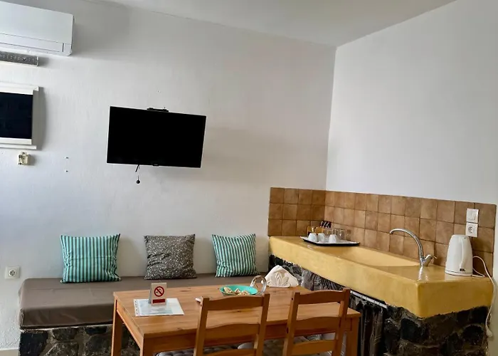 Manias Fira Residences