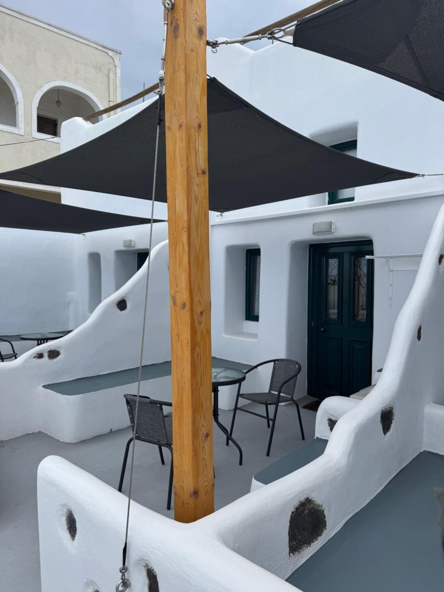 Manias Residences Apartahotel Fira (Santorini)