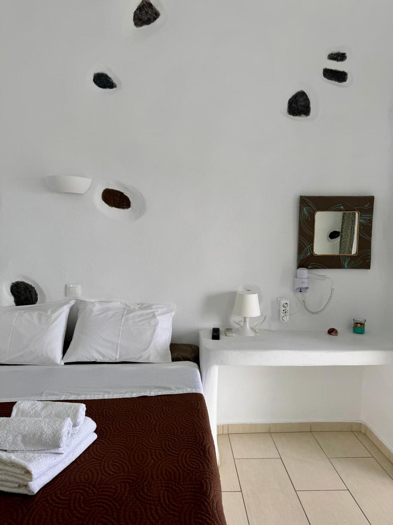 Manias Residences Apartahotel