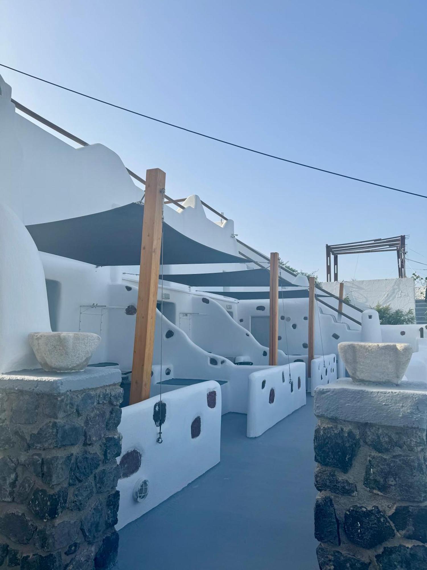 Apartahotel Manias Residences Fira (Santorini)