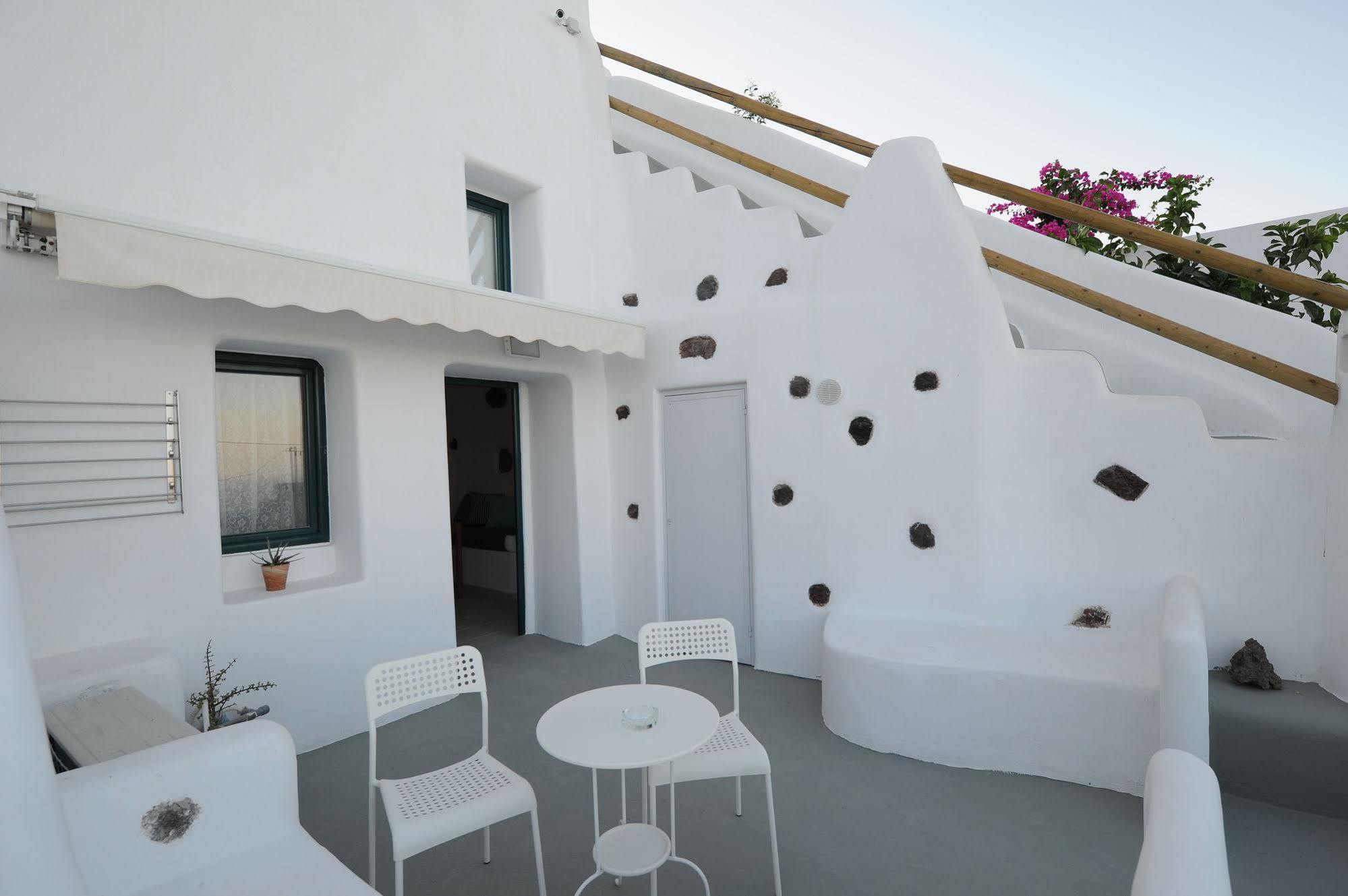 Aparthotel Manias Residences
