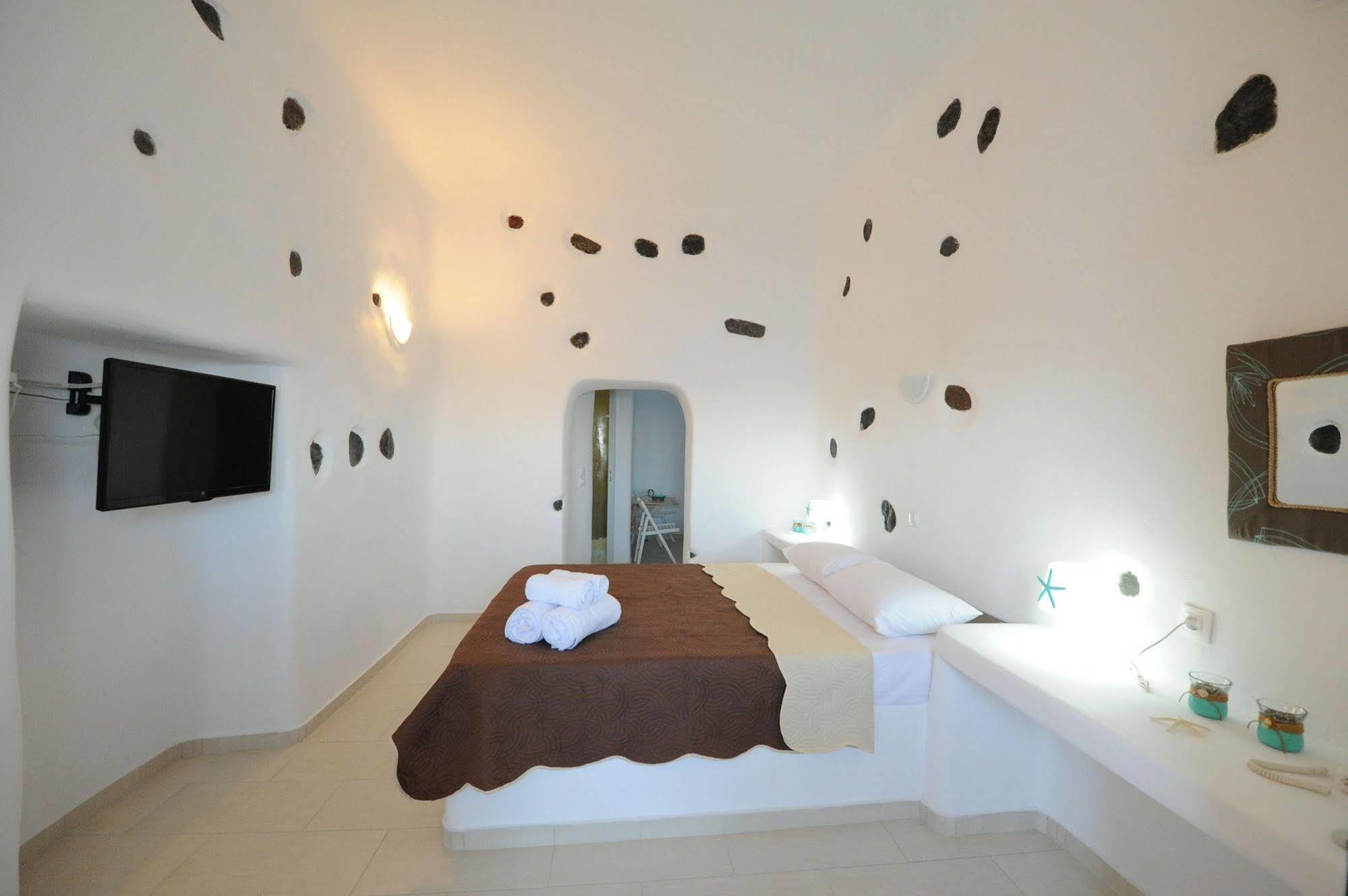 Aparthotel Manias Residences Fira (Santorini)
